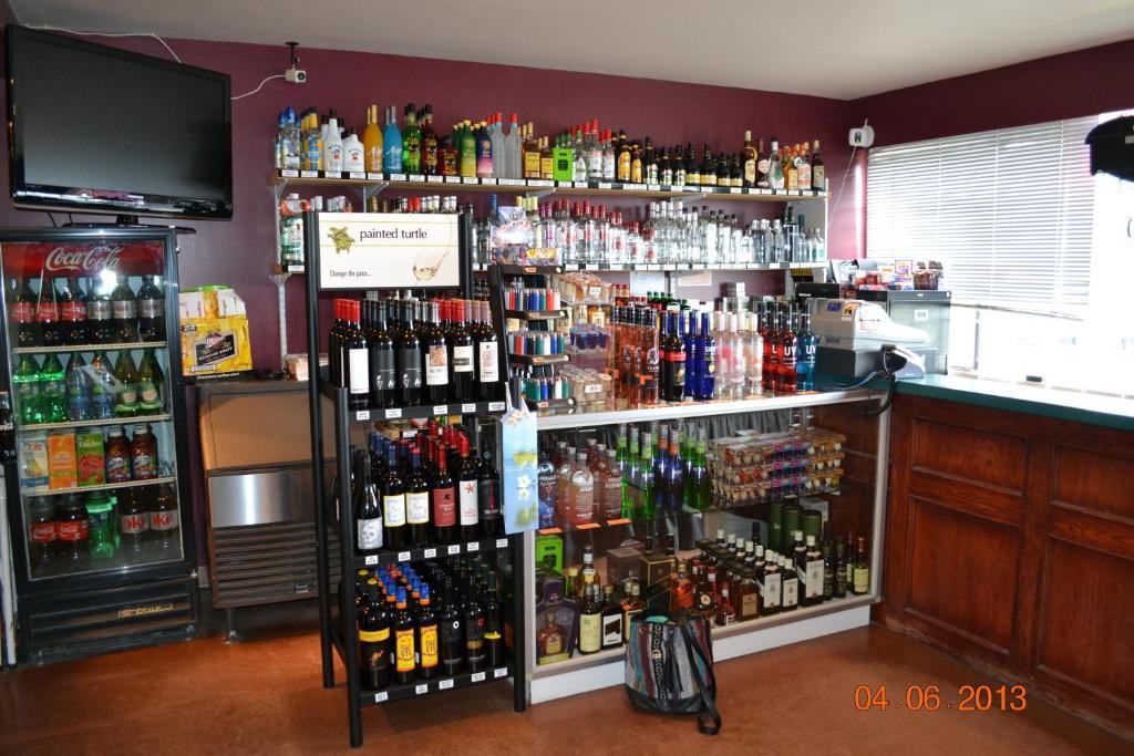 Dalewood Inn Port McNeill 외부 사진